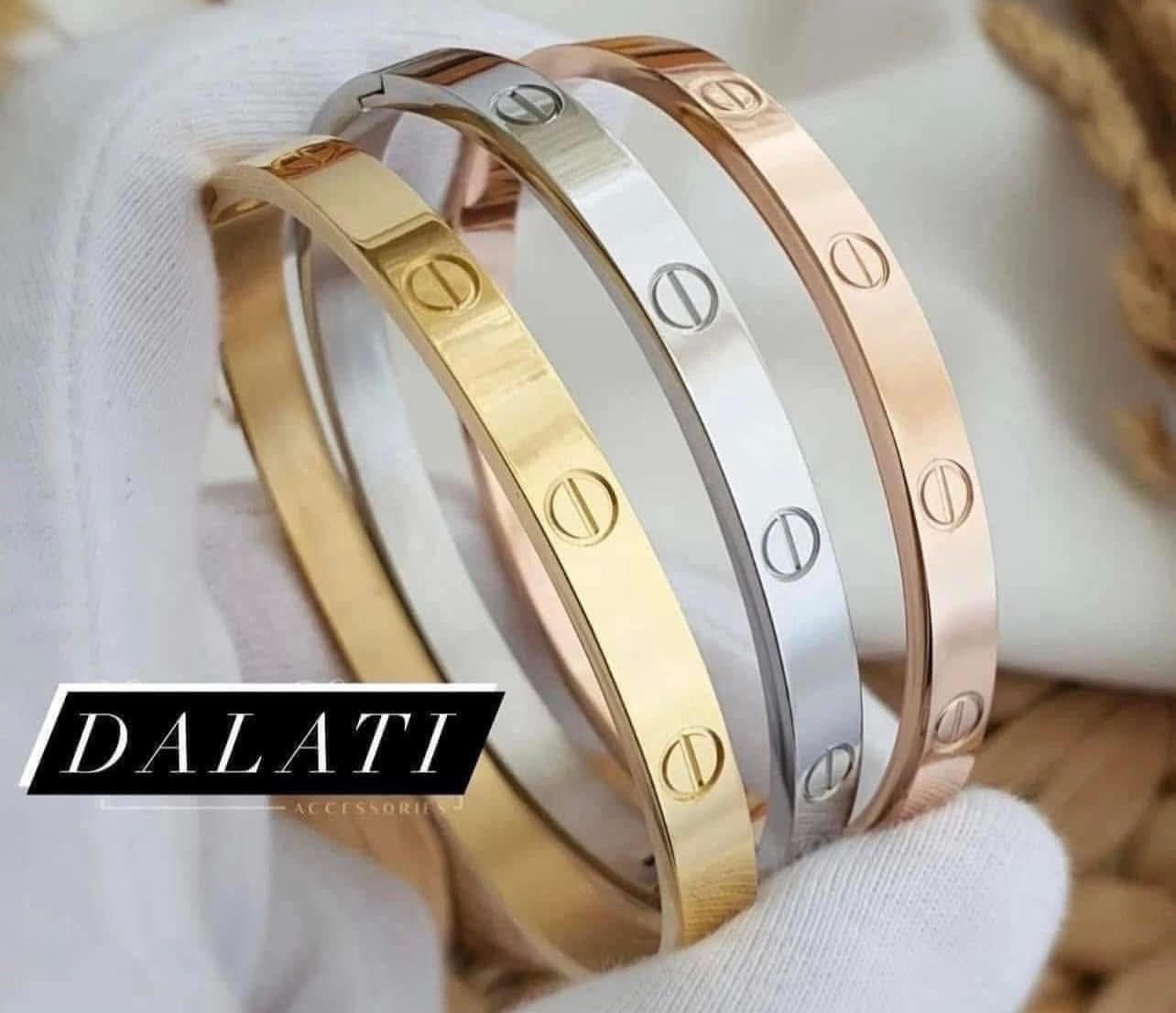 طقم اساور كارتير