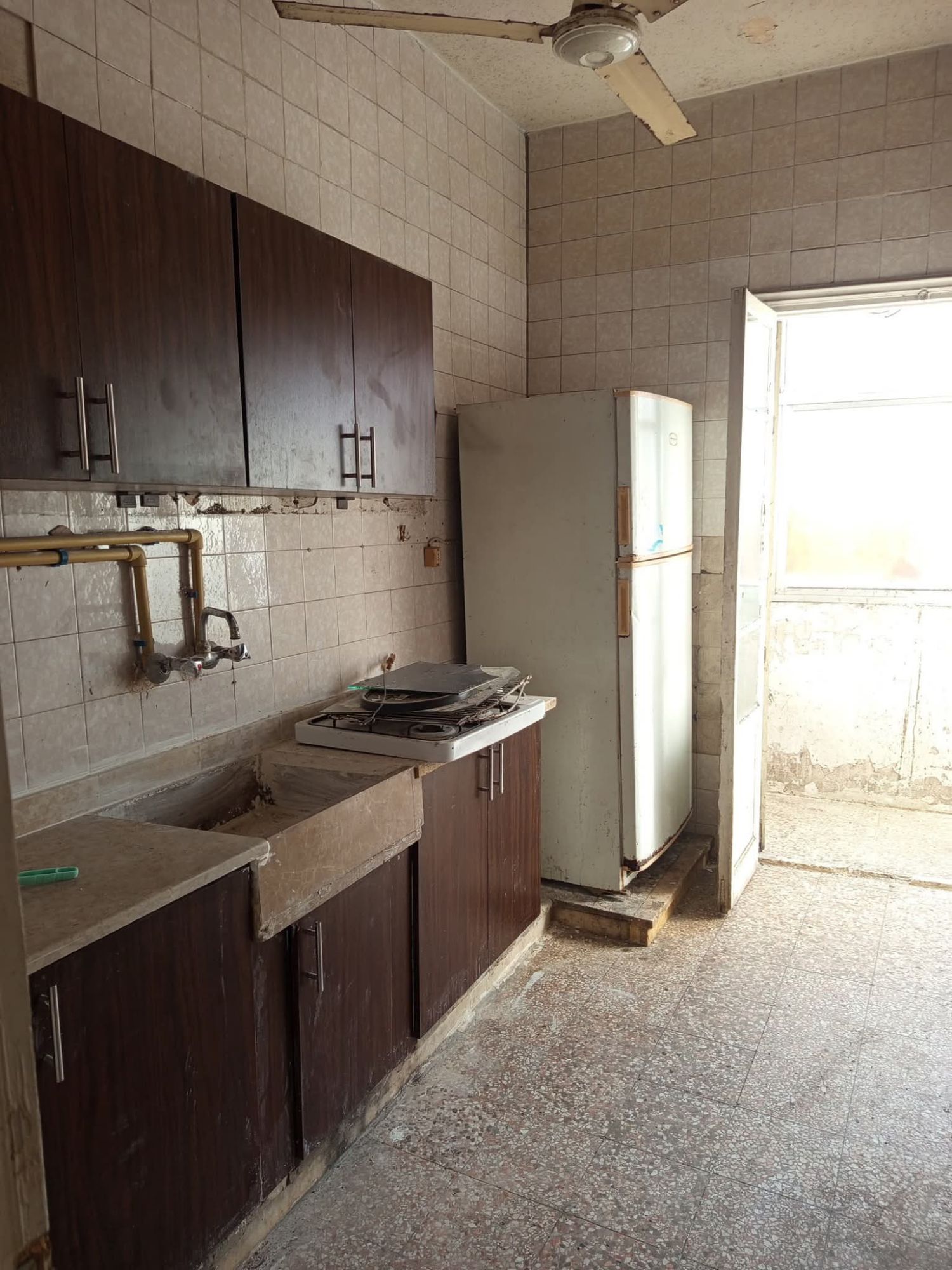 اجار - فاضي في منطقة - الميرديان