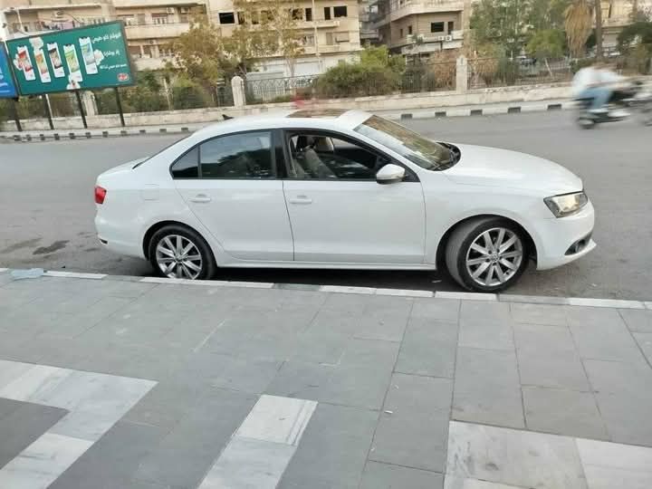 #للبيع_فوكس_جيتا_2014