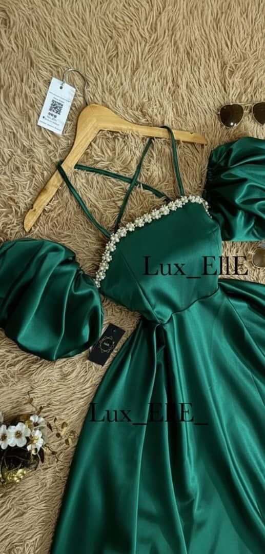 فستان ساتان