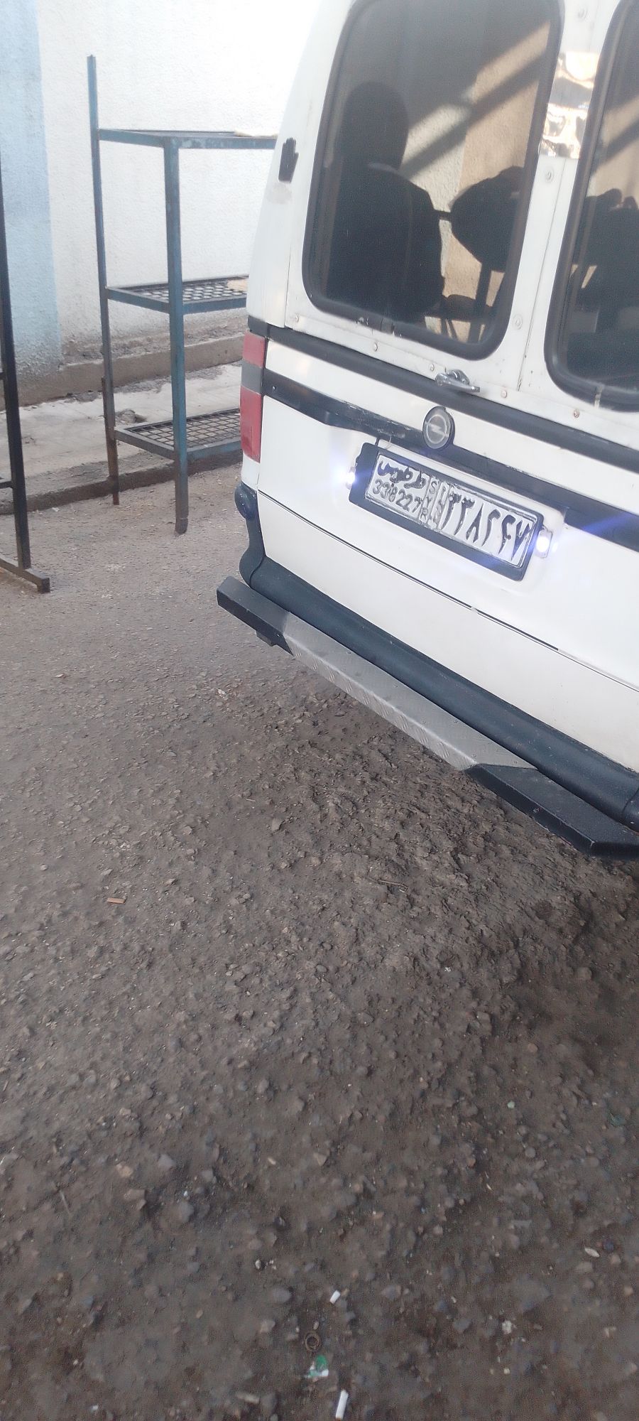 سيارة مستعملة