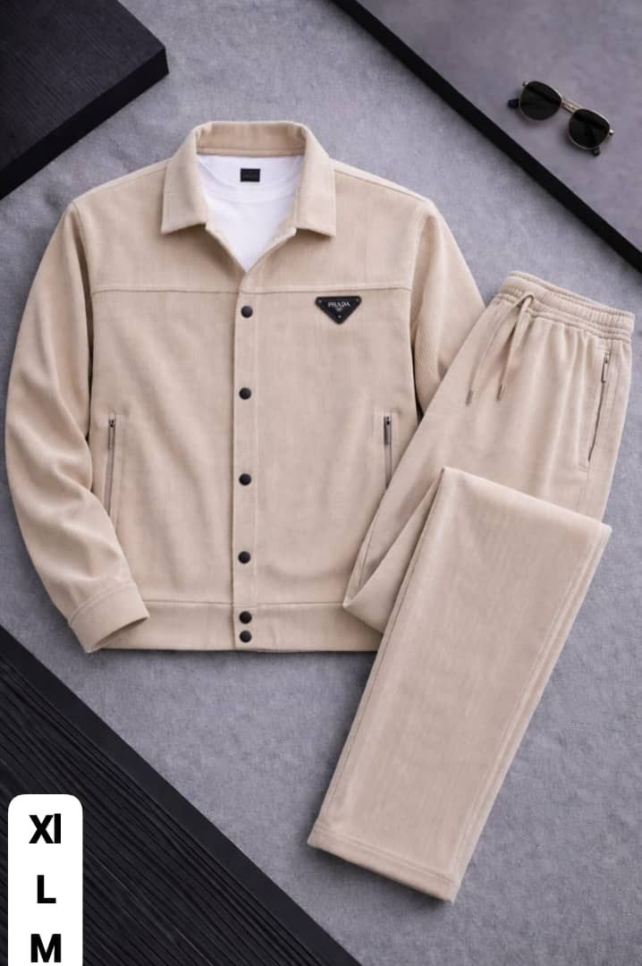 طقم رجالي